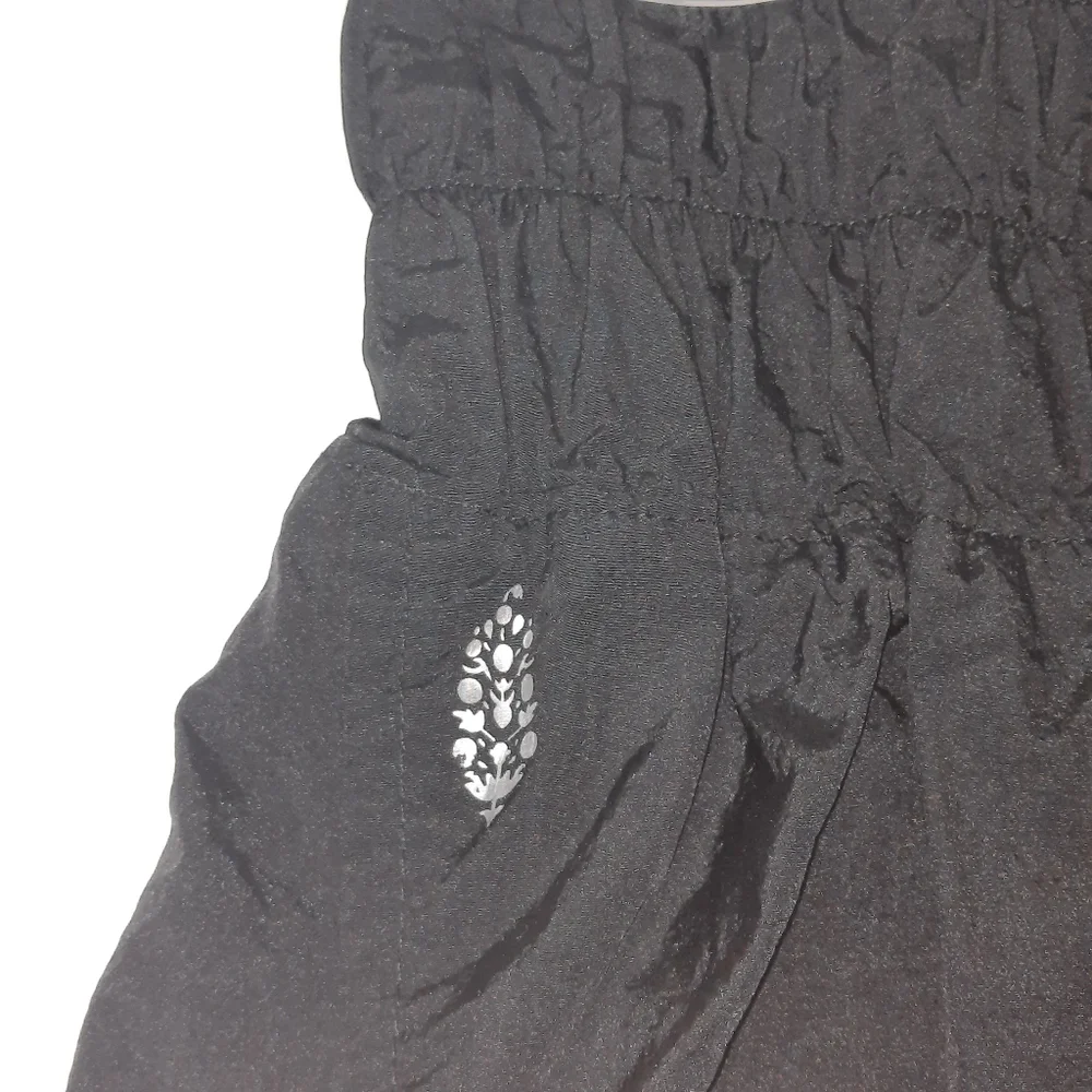 FP MOVEMENT "The Way Home" Running Shorts Black Silver Large 10 Sport Athlete - Picture 7 of 11